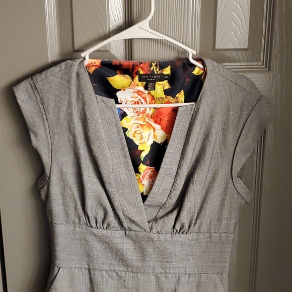 Ted Baker dress - Picture 3 of 3